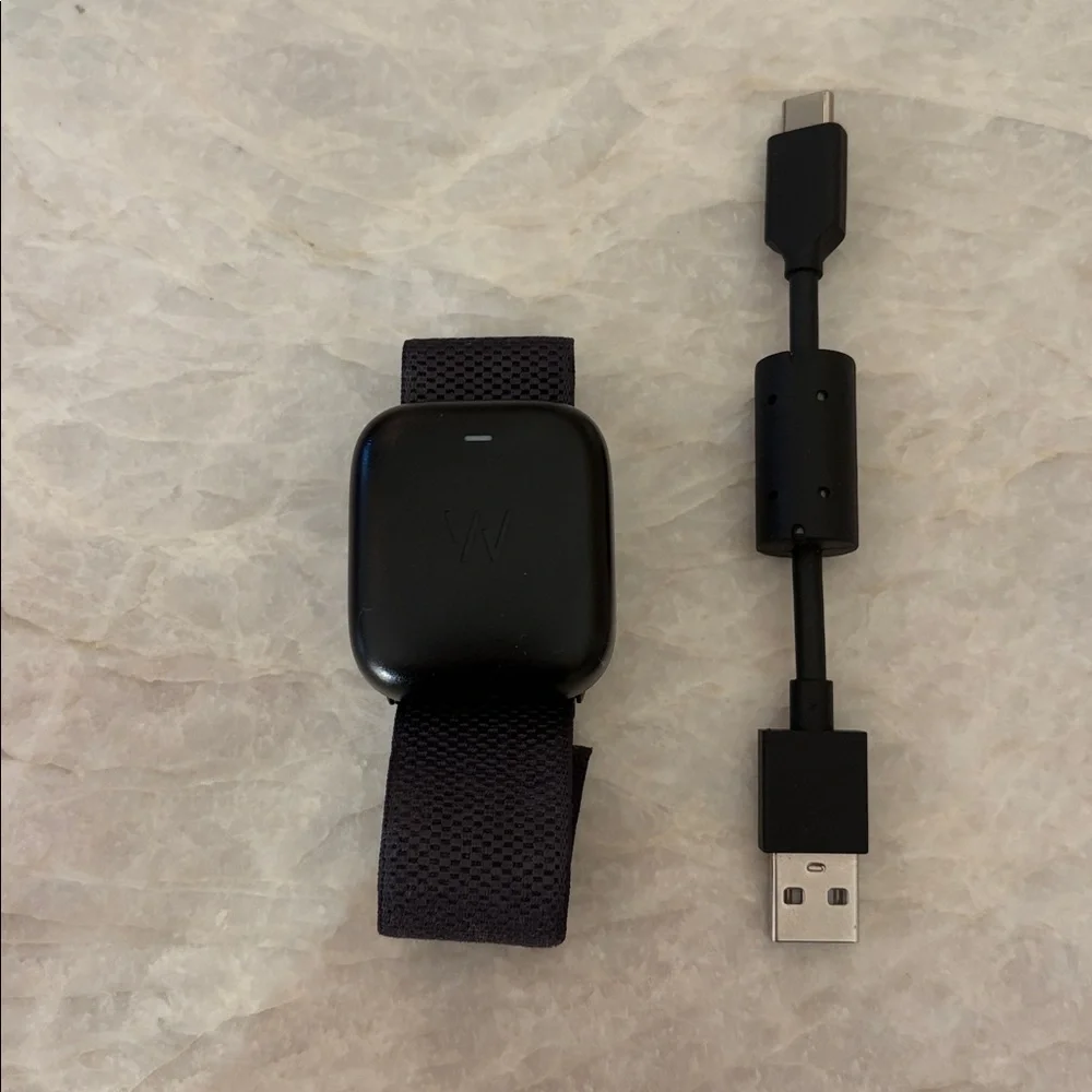 WHOOP 4.0 Wearable Health, Fitness & Activity Tracker, Excellent Condition